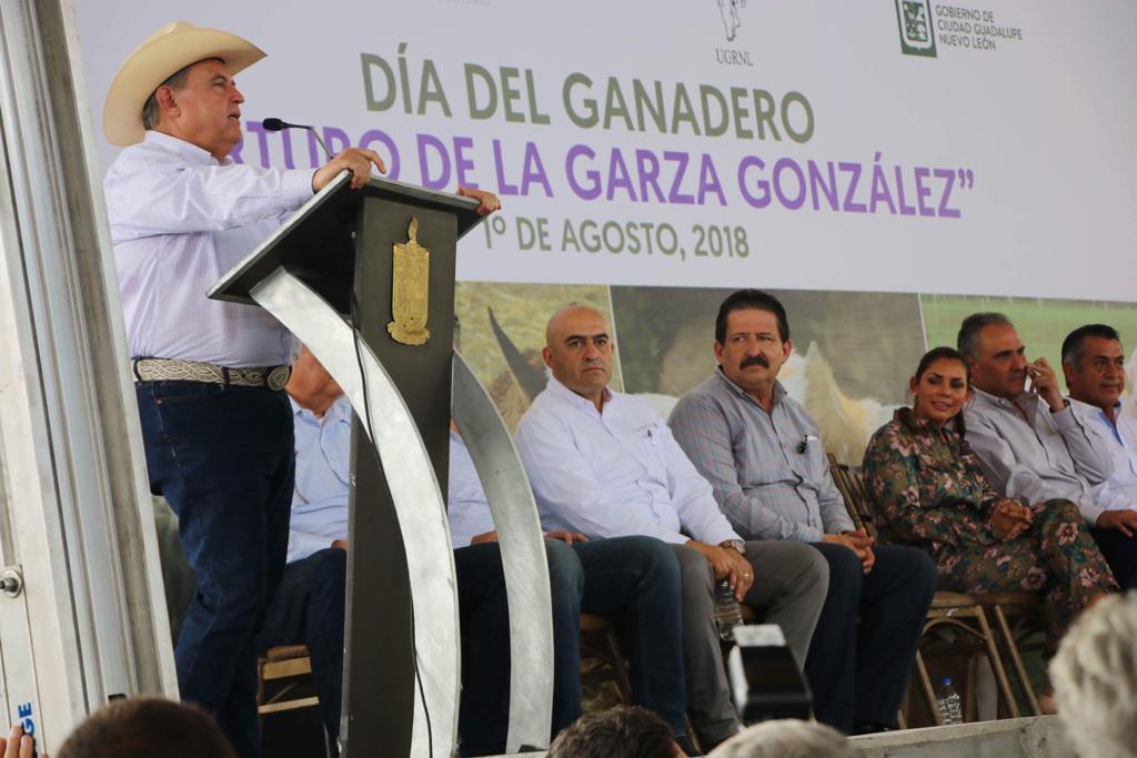 CELEBRAN ANIVERSARIO DEL DÍA DEL GANADERO “ARTURO DE LA GARZA GONZÁLEZ”