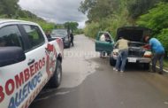 A PUNTO DE SER ARRASTRADO VEHÍCULO CON TODO Y CHOFER EN CRUCE DE ARROYO EN EL SAUZ EN ALLENDE, ES RESCATADO