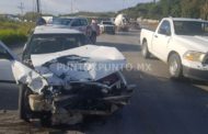 CHOQUE ENTRE UN AUTO Y UNA CAMIONETA EN ALLENDE, RESCATA PROTECCIÓN CIVIL A UN LESIONADO.