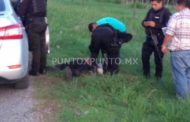 LO TRASLADABAN A UN CENTRO CONTRA ADICCIONES, ATENTA CONTRA UN POLICÍA Y SU FAMILIA, ES DETENIDO Y LLEVADO A LAS CELDAS.