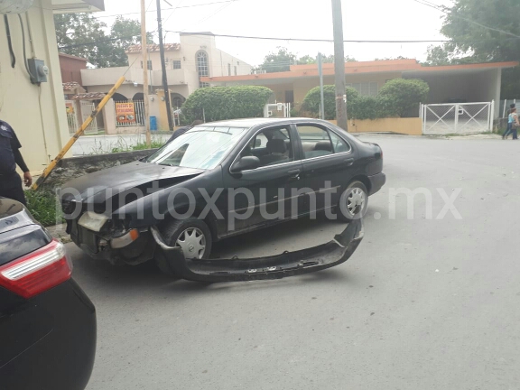 CHOQUE TIPO CRUCERO EN SANTIAGO REPORTAN SÓLO DAÑOS.