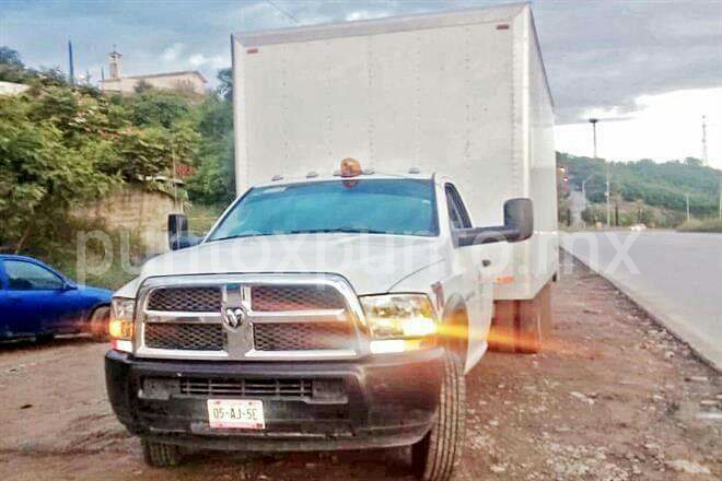 ATACAN A BALAZOS A CHOFER DE CAMIÓN, INTENTAN ASALTARLO Y ESCAPA HERIDO.