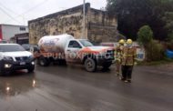 CHOCA PIPA DE GAS EN MONTEMORELOS, REPORTAN DAÑOS MATERIALES.