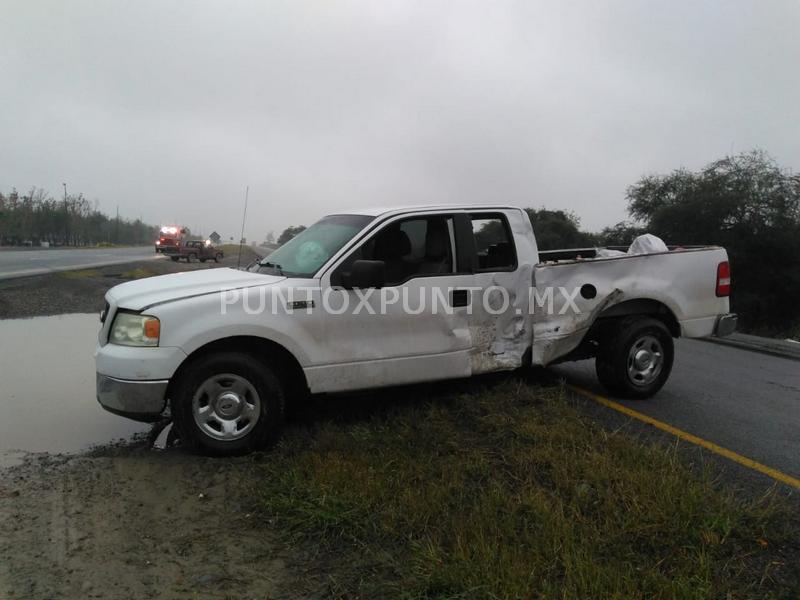 CHOQUE EN CARRETERA NACIONAL EN MONTEMORELOS, REPORTAN PERSONAS LESIONADAS.