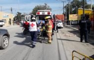 CICLISTA LESIONADO AL SER ALCANZADO POR CAMIÓN DE CARGA, LO TRASLADAN A HOSPITAL.