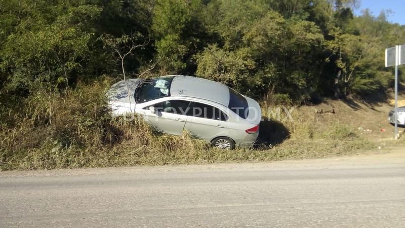 CHOQUE TIPO SALIDA DE CAMINO EN CARRETERA AL FRAILE EN ALLENDE.