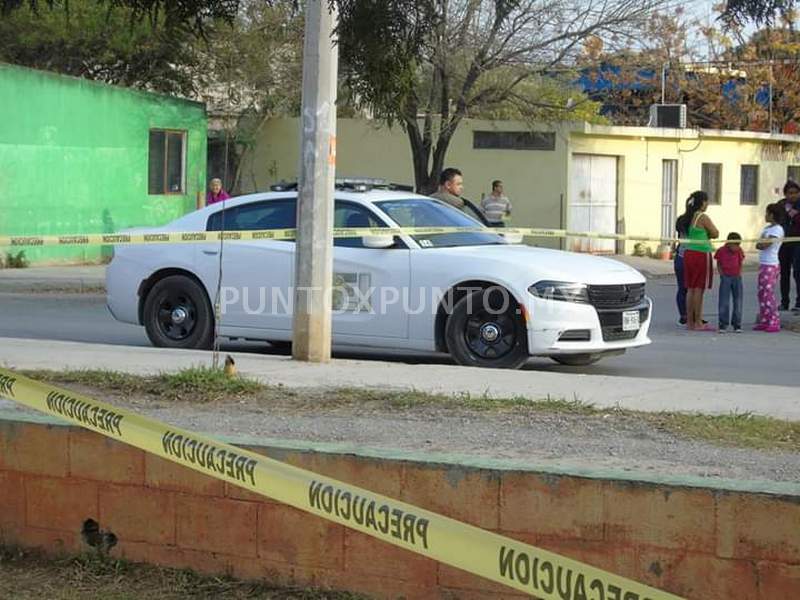 BALEAN CASA DE MUJER EN LINARES DURANTE ESTA MAÑANA.