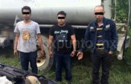 EN OPERATIVO LA POLICIA DETIENEN A TRES QUE PRESUNTAMENTE SUSTRAÍAN COMBUSTIBLE DE DUCTO DE PEMEX.