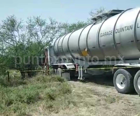 MOVILIZACION EN CADEREYTA TRAS EL ROBO DE PIPA CON HIDROCARBUROS, POLICIA RECUPERA TRÁILER.