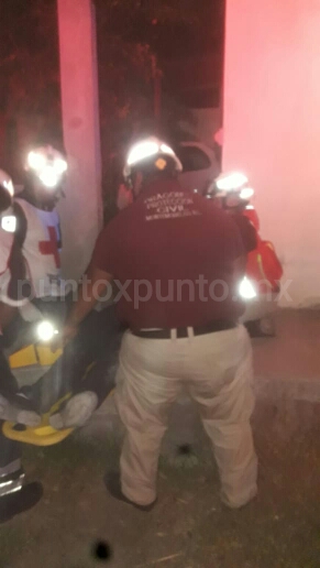 CONDUCTOR DE MOTOCICLETA RESULTA HERIDO EN ACCIDENTE EN COMUNIDAD DE MMORELOS.