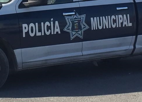 POLICIAS DE CADEREYTA TRABAJAN BAJO PROTESTA PIDEN DESTITUCION DE SECRETARIO DE SEGURIDAD.