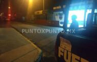 BALACERA ESTA MADRUGADA EN CADEREYTA ENTRE POLICIAS Y DELINCUENTES.