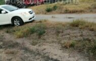 SE DESPRENDE CAJA DE TRÁILER Y CHOCA CON AUTOBÚS DE PASAJEROS EN LINARES, REPORTAN HERIDOS.