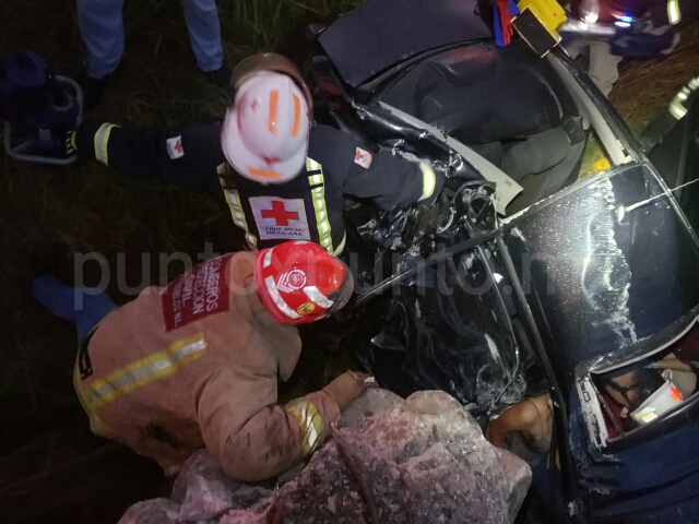 CHOQUE TIPO ESTRELLAMIENTO EN CARRETERA NACIONAL EN MMORELOS, REPORTAN LESIONADOS.