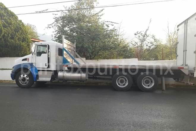 RECUPERA POLICIA DE SANTIAGO CAMION QUE FUE ROBADO EN JUAREZ.