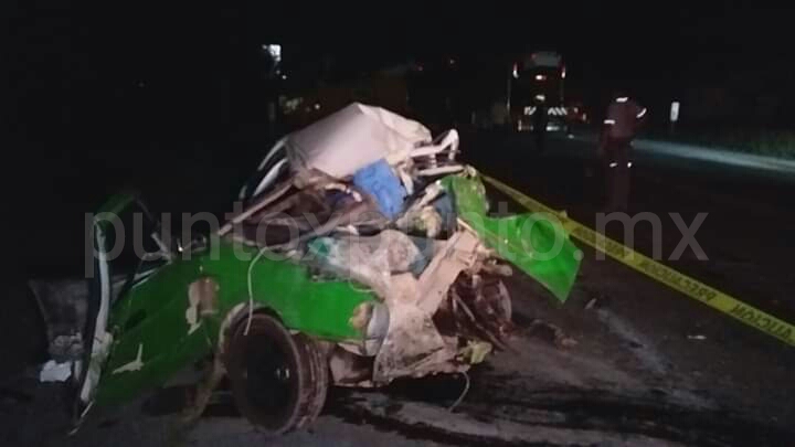 UNA PERSONA MUERTA Y UNA HERIDA EN ACCIDENTE EN CARRETERA CADEREYTA ALLENDE.