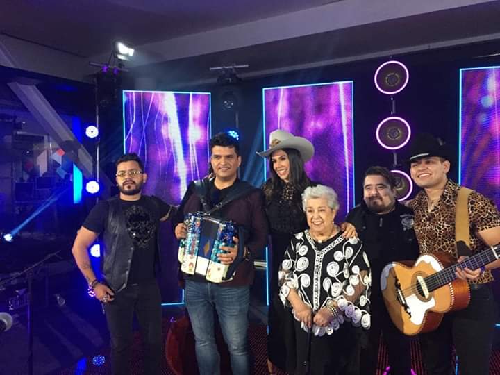 DOÑA IRMA SILVA DE GENERAL TERAN NOMINADA AL LATIN GRAMMYS COMO MEJOR ALBUM DE MUSICA NORTEÑA 2019.