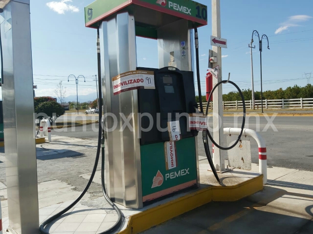 CLAUSURAN MAS BOMBAS EN OTRA GASOLINERA EN GENERAL TERAN, AHORA DE GASOLINA Y DIESEL.