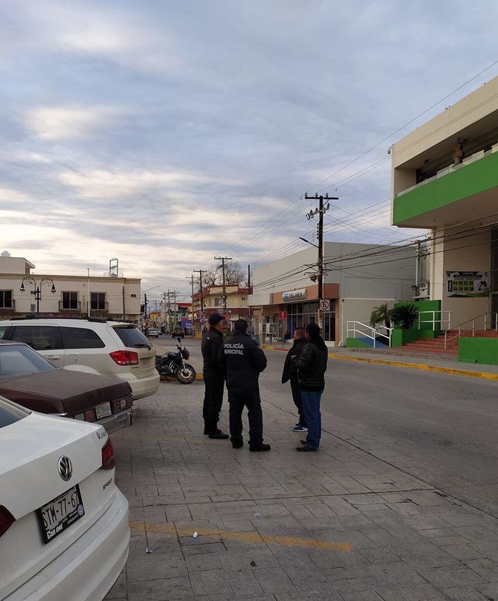 POLICIAS DE CADEREYTA QUE PROTESTARON HOY FUERON DESPEDIDOS.