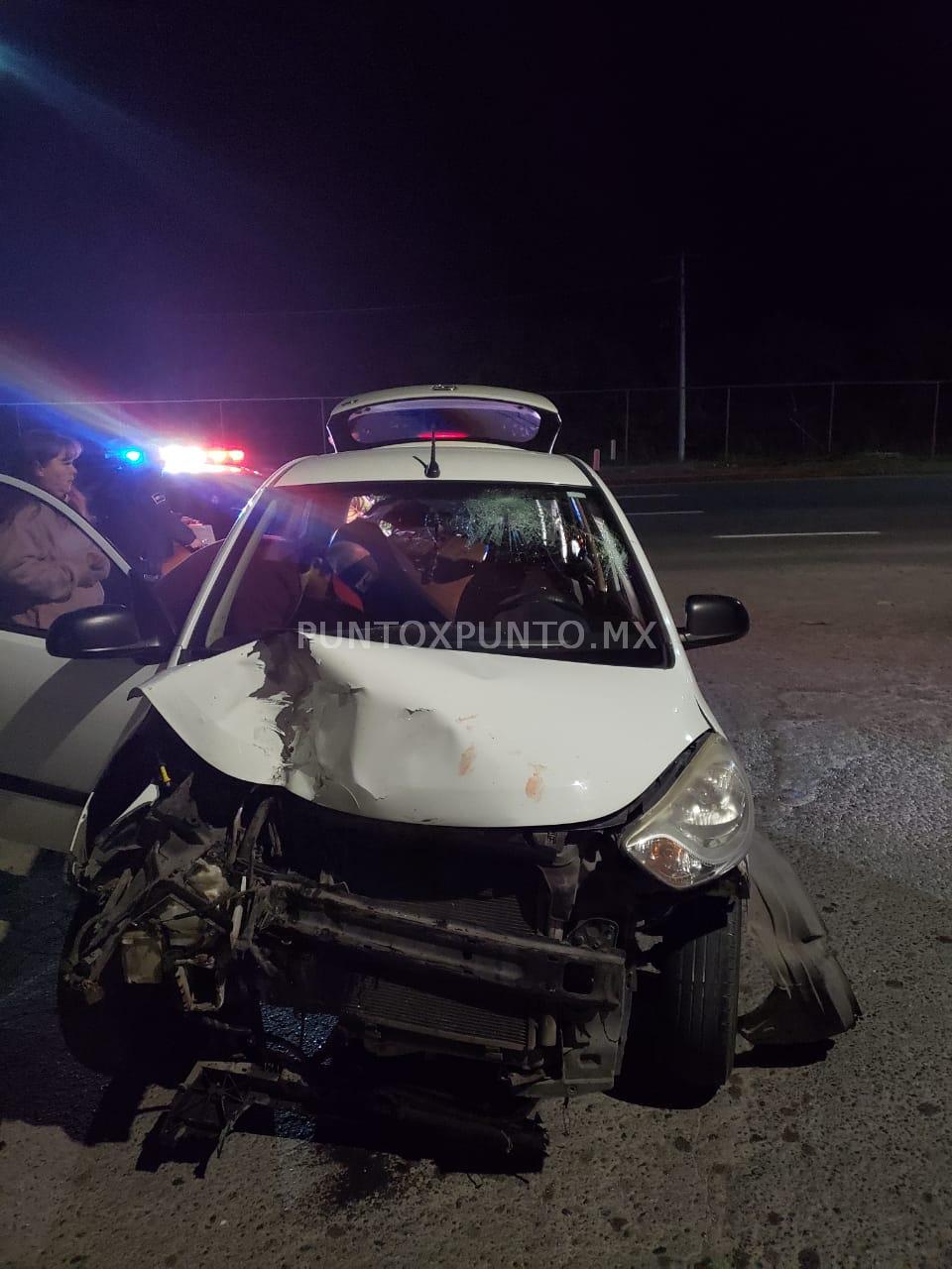 CONDUCTOR DURME AL VOLANTE Y CHOCA CONTRA UN MURO EN SANTIAGO.