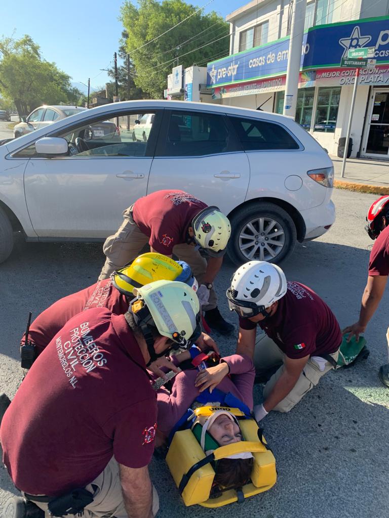 MOROCICLISTA LESIONADO EN CHOQUE EN CRUCE DE CALLES EN MMORELOS.