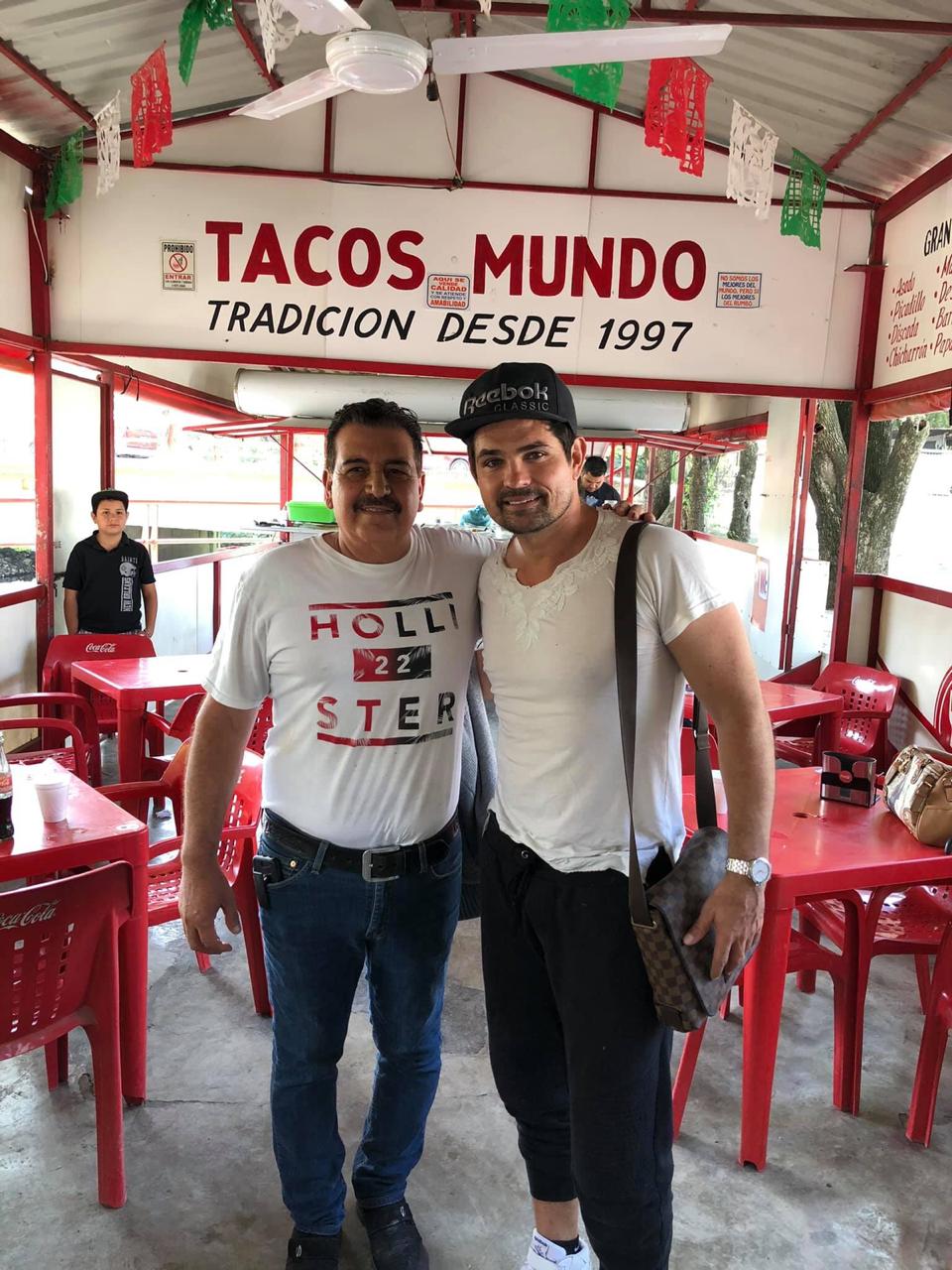 ACTOR DE TELENOVELAS ES CAPTADO DE VISITA EN EL CERCADO