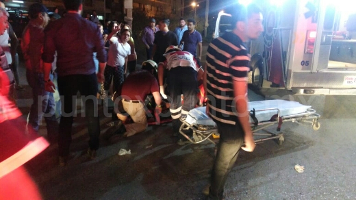 LESIONADO AL SER ATROPELLADO EN AVENIDA DE MMORELOS, LO ATIENDE PROTECCION CIVIL.