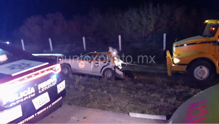 FALLECE UNA PERSONA EN GALEANA, QUE EL LUNES PASADO, QUEDO PRENSADA EN UN AUTO. LUEGO QUE EL TRAILER LOS IMPACTO, SE DIO A LA FUGA