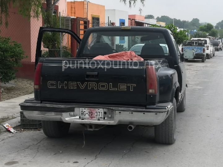 POLICIA DE MMORELOS RECUPERA VEHICULO CON REPORTE DE ROBO.