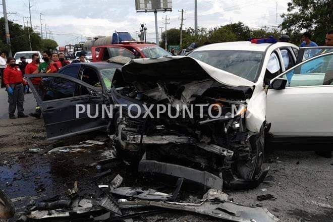 DOS LESIONADOS EN CHOQUE EN CADEREYTA.