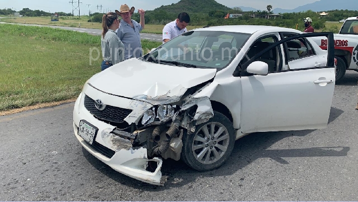 CHOQUE EN CARRETERA NACIONAL EN MONTEMORELOS.