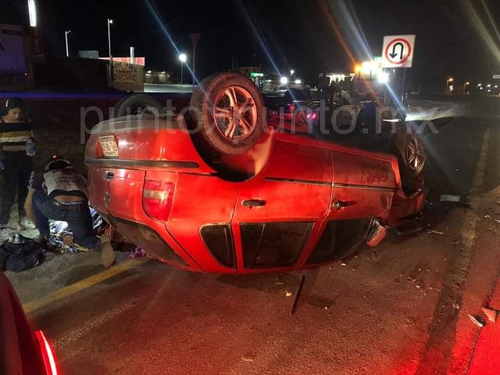 VOLCADURA DE AUTOMÓVIL DEJA SEIS LESIONADOS EN EL MUNICIPIO DE DR. ARROYO