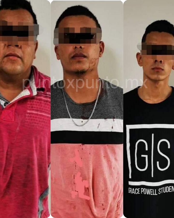 DETIENE LA POLICIA DE CADEREYTA A TRES, LES ENCUENTRAN ARMAS DE FUEGO Y DROGA.