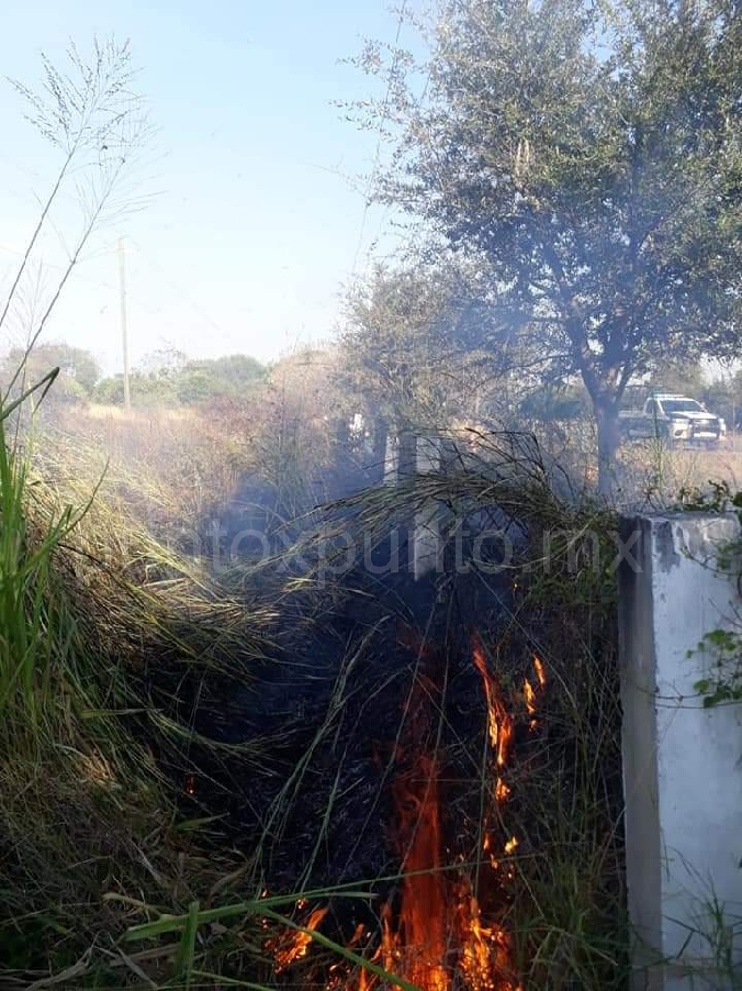 INCENDIOS DE PASTIZALES EN GRAL. TERAN MOVILIZA A PROTECCION CIVIL.