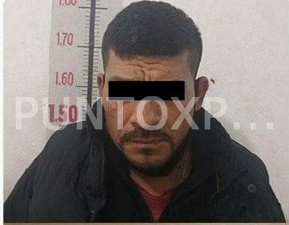 DETIENE POLICIA DE CADEREYTA A UN HOMBRE A QUIEN AL REVISARLO LE ENCUENTRAN DROGA.