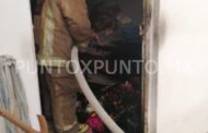 INCENDIO EN DOMICILIO EN MONTEMORELOS MOVILIZA A PROTECCIÓN CIVIL Y BOMBEROS.