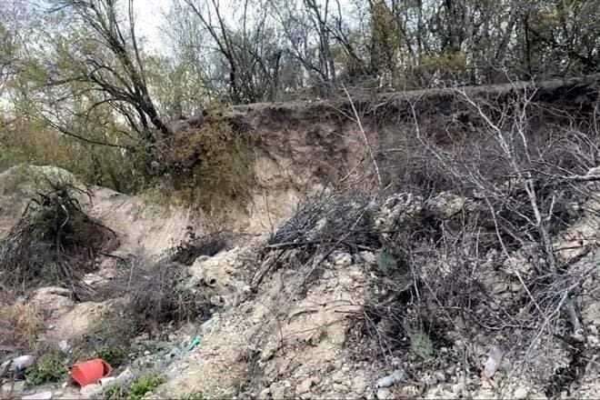 UN CRANEO FUE ENCONTRADO EN UN VALIDO DE CADEREYTA.