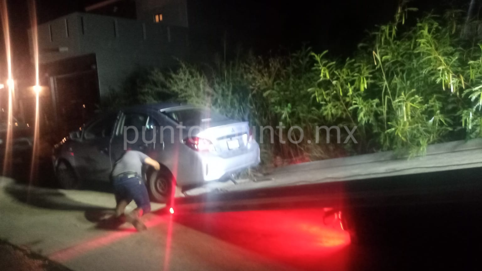 LOCALIZAN VEHICULO ABANDONADO EN ALLENDE, FUE ROBADO CON VIOLENCIA EN MONTERREY.