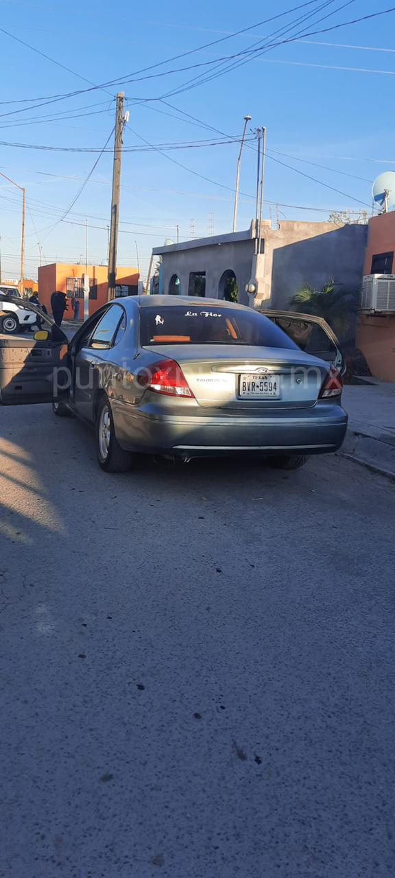 FUERTE OPERATIVO EN LINARES, DETIENEN PERSONAS CON ARMAS, DROGA Y EQUIPO TACTICO.