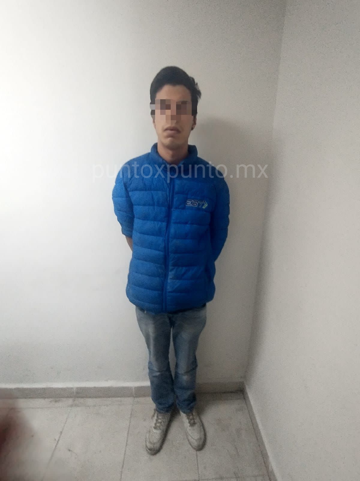 DETIENE POLICÍA DE MONTEMORELOS A JÓVEN A QUIEN LE ENCUENTRAN DOS BOLSITAS DE MARIHUANA.