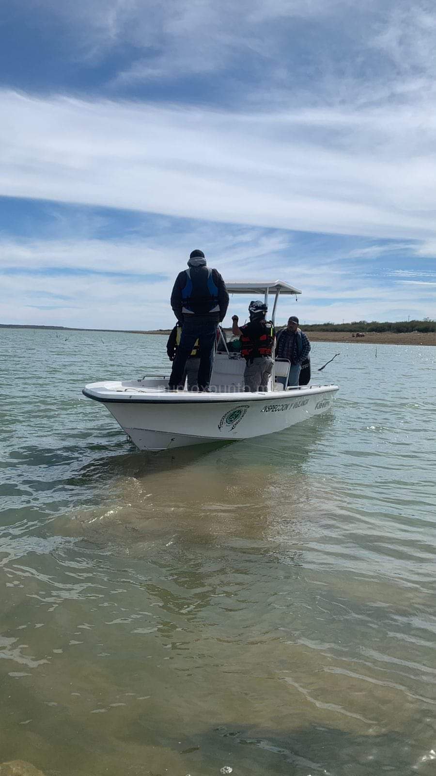 PROTECCIÓN CIVIL, BUSCA PERSONA EN PRESA EL CUCHILLO EN CHINA N.L.