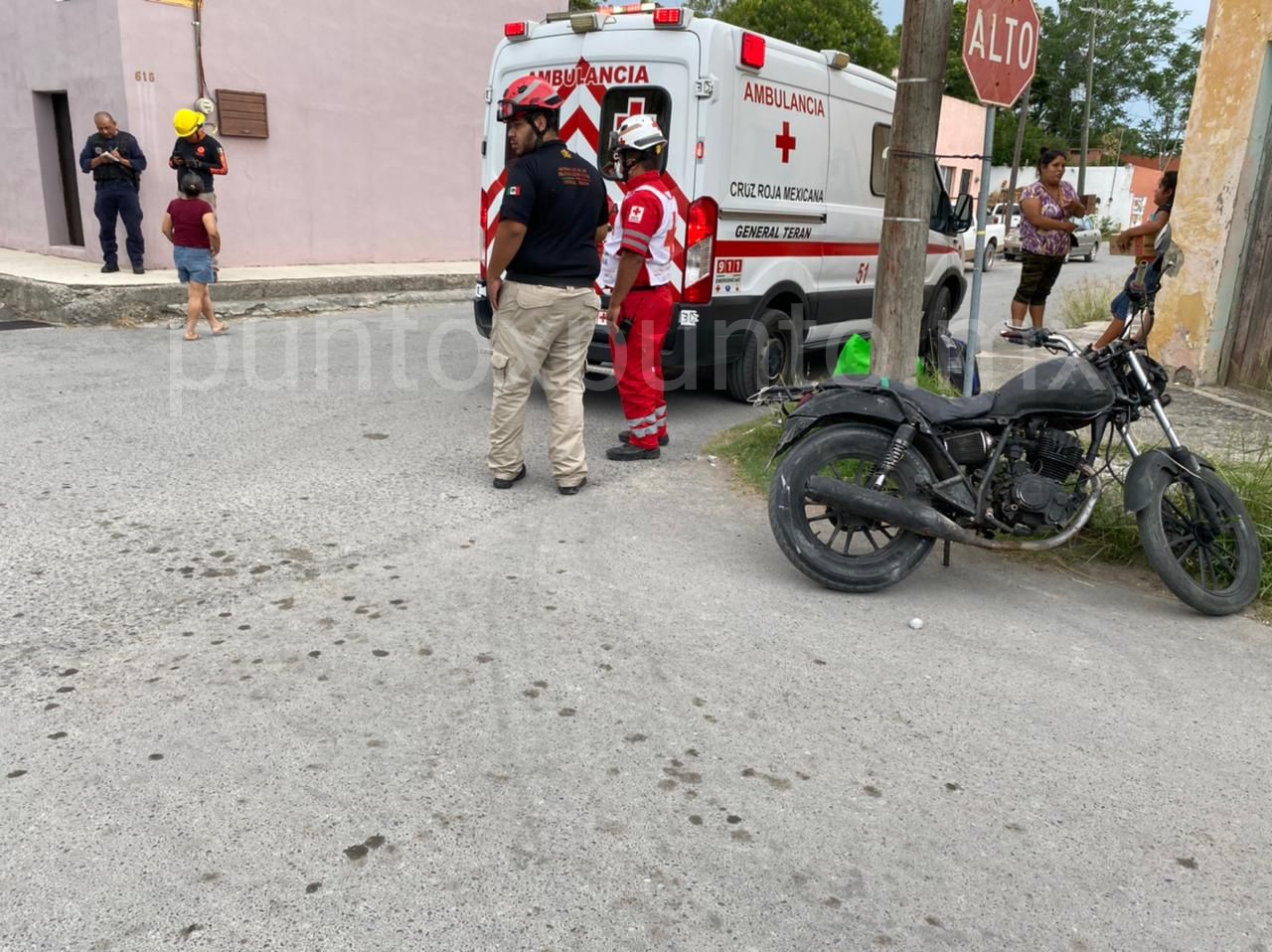 EN ACCIDENTE VIAL UN MOTOCICLETA RESULTA LESIONADO EN GENERAL TERÁN.