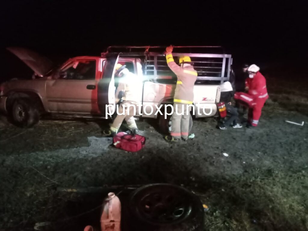 ACCIDENTE VIAL EN LINARES, RESULTAN TRES PERSONAS LESIONADAS QUE ...