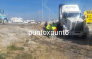 LESIONAN CON ARMA DE FUEGO A CHOFER DE TRAILER EN EL PARADERO SAN PEDRO EN GALEANA.