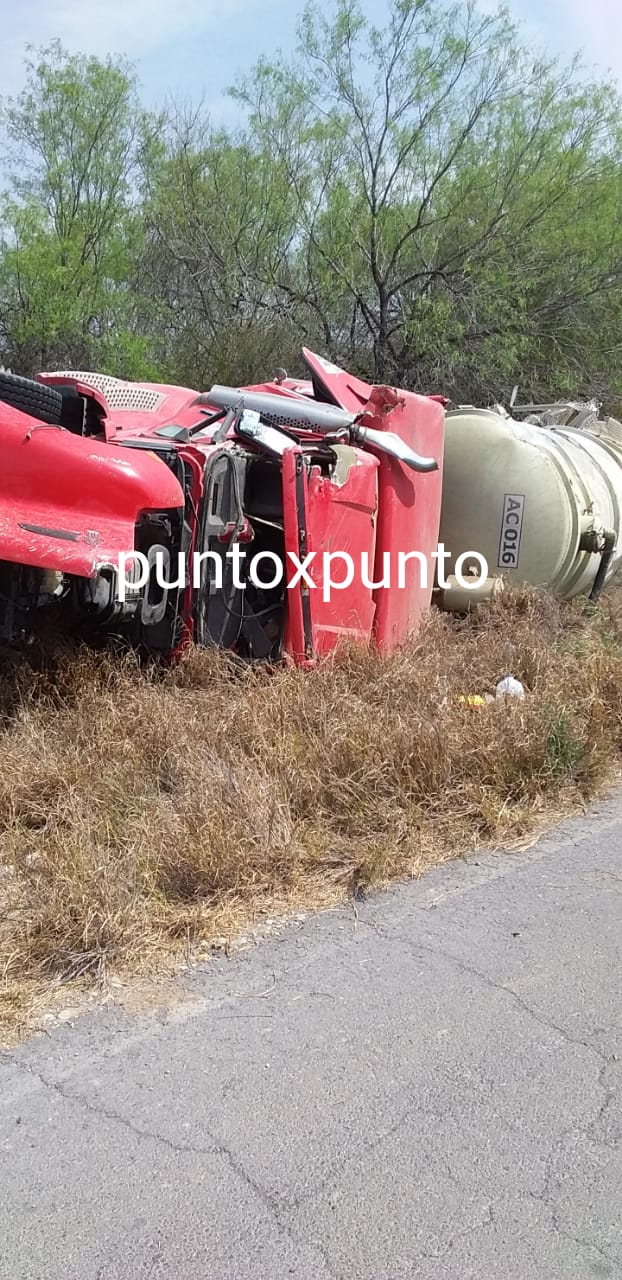 UNA PERSONA PIERDE LA VIDA EN ACCIDENTE DE TRÁILER.