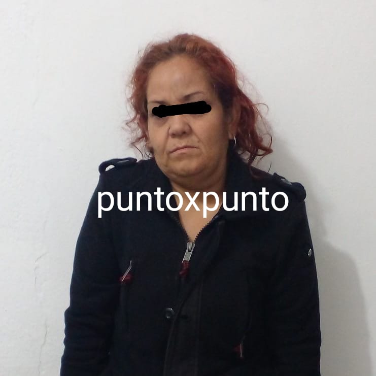 MUJER ES DETENIDA POR LA POLICÍA, REVISAN SUS DATOS CONTABA CON ORDEN DE APREHENSIÓN POR DELITOS CONTRA LA SALUD.