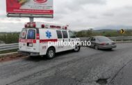 AUTO CHOCA CON MURO DEL PUENTE LOS FEDERALES EN MONTEMORELOS.