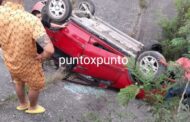 VOLCADURA DE UNA CAMIONETA EN CARRETERA NACIONAL EN MONTEMORELOS REPORTAN HERIDOS.