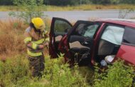 VOLCADURA DE JEEP EN LINARES , FAMILIA SUSPENDE SUS VACACIONES A TAMPICO.