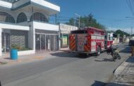 BOMBEROS CONTROLAN EL FUEGO EN MICRO HOTEL.